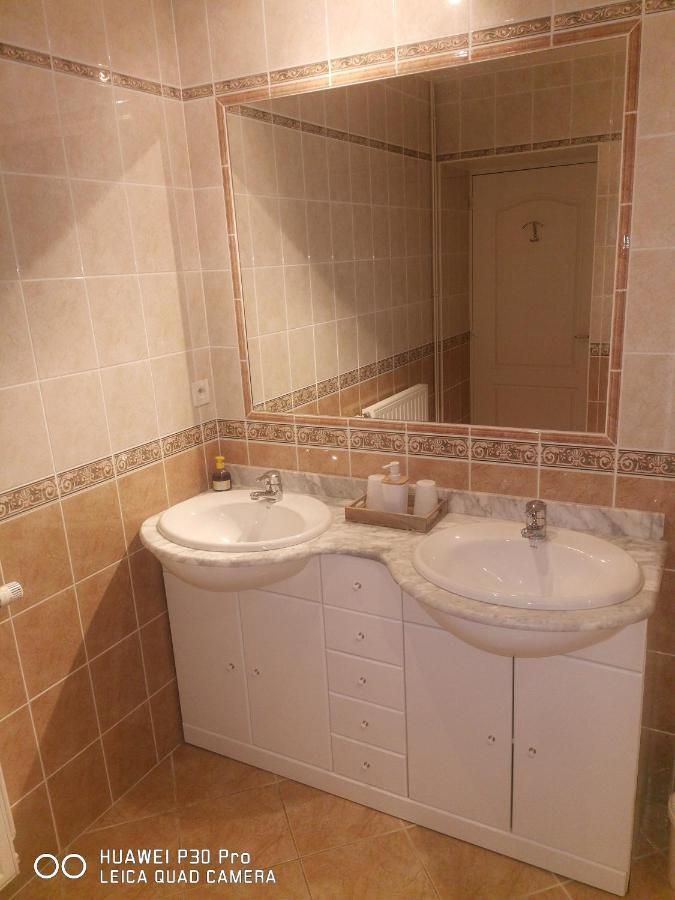 Chambre D'Hotes Le Val Du Chapelain Panzió Montigny-la-Resle Kültér fotó