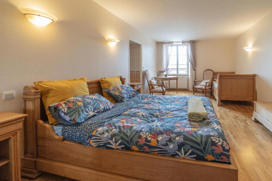 Chambre D'Hotes Le Val Du Chapelain Panzió Montigny-la-Resle Kültér fotó