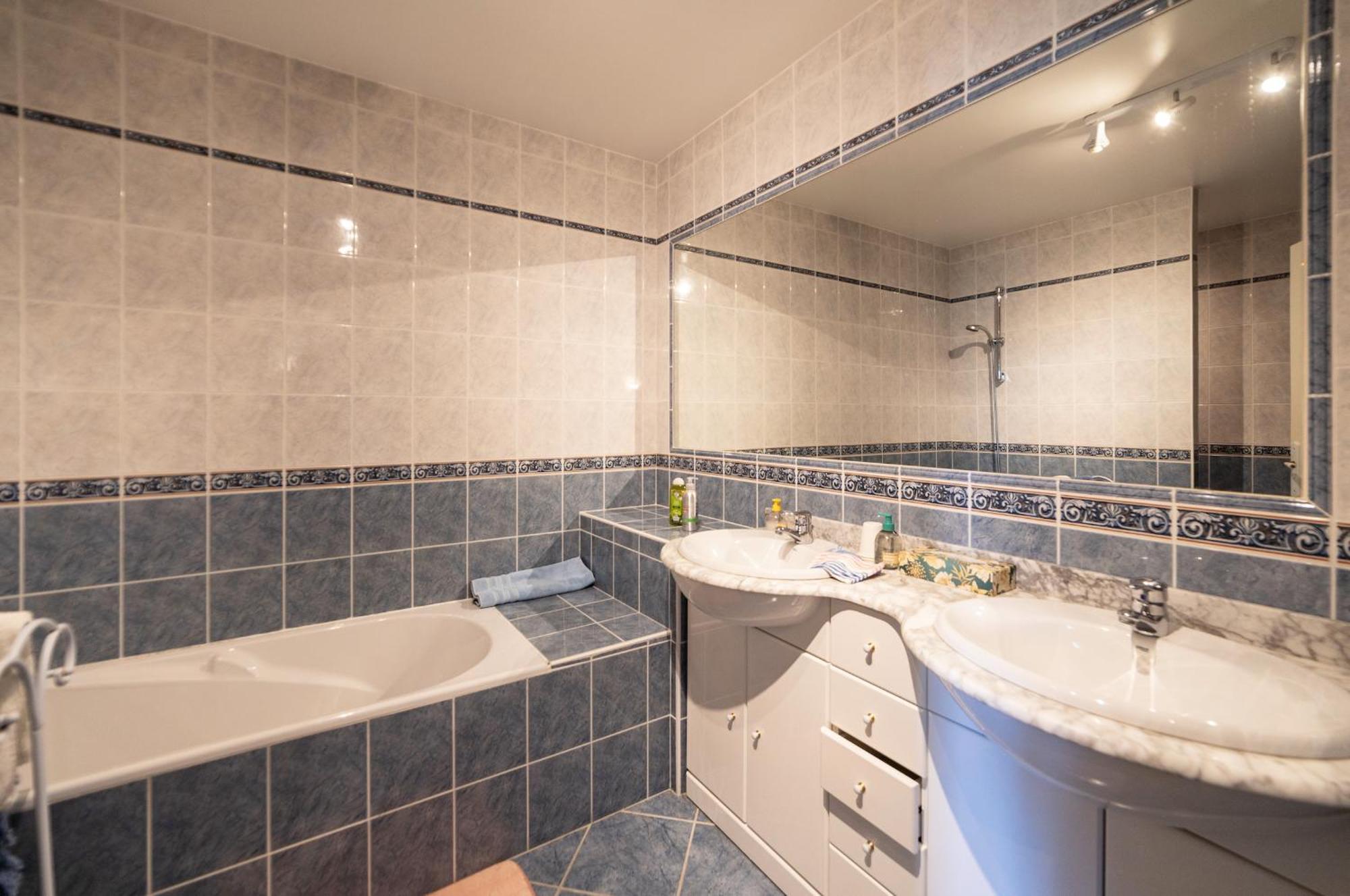 Chambre D'Hotes Le Val Du Chapelain Panzió Montigny-la-Resle Szoba fotó